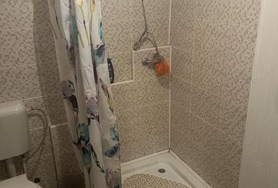 Casă cu 4 camere cu Teren 200 Mp în Central