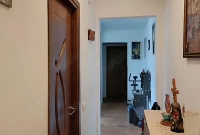 Vand ap.2 camere decomandat - 2