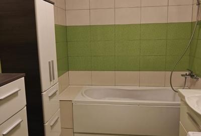 Apartament 3 cam.suprafata utila 75mp,2balcoane,Calea Cisnadiei - 14