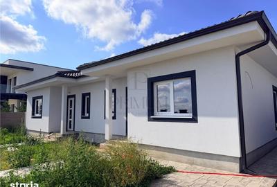 Casă cu 3 camere decomandat cu Teren 300 Mp în Moșnița Nouă - 2