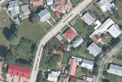 Teren de 168 mp, în Central - 1