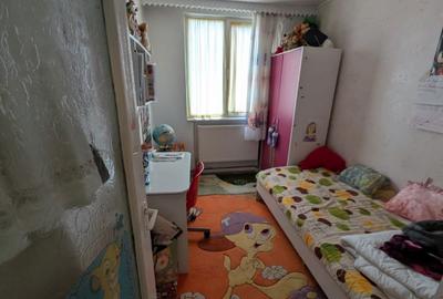 Apartament cu 3 camere semidecomandat în Ciritei - 4