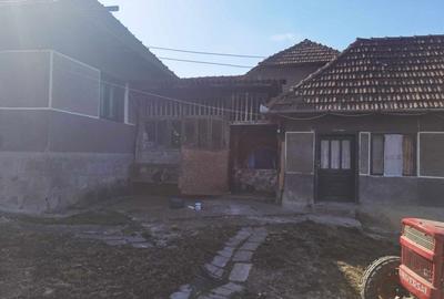 Casă cu 4 camere în Leasa - 4