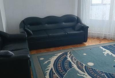 Apartament cu 3 camere decomandat în Găvana - 1