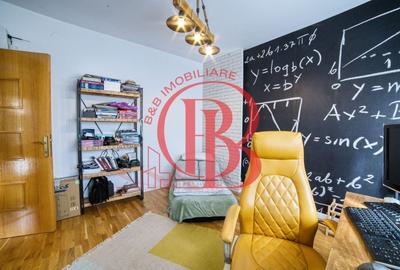 Casa complet mobilata 5 camere 3 bai curte generoasa - 30