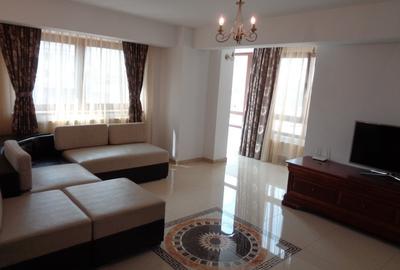 Apartament 3 camere, Centru, etaj 2, mobilat, centrala Apartament 3 camere, Centru, etaj 2, mobilat, centrala - 2