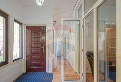 Casă cu 8 camere cu Teren 485 Mp în Central - 5