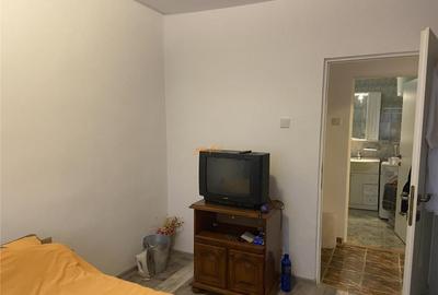 Apartament 2 camere , zona centrala - Scoala nr 10,etaj 2/8 - 2