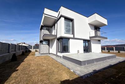 Casă individuală cu 4 camere cu Teren 518 Mp în Sânpetru - 3