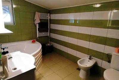 Casă individuală cu 7 camere cu Teren 1000 Mp în Central - 20