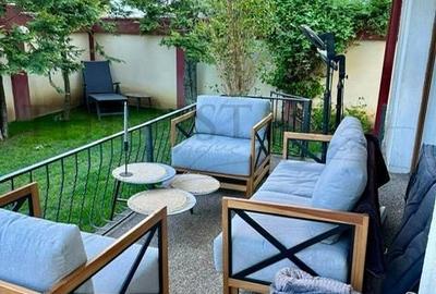 Casă cu 4 camere cu Teren 400 Mp în Central