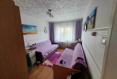 Apartament cu 2 camere decomandat în Răcădău - 2