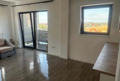 Spațiu comercial, de 75 mp, în Central - 3