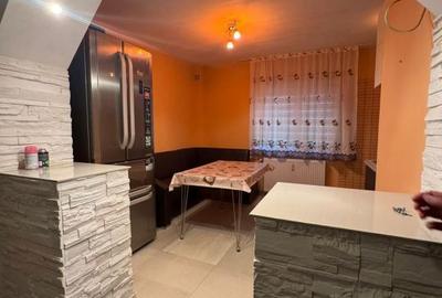 Apartament cu 2 camere, mobilat în Sebastian - 9