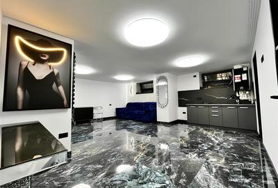 Spatiu Comercial Ultra Finisat in Zona Judetean - 1