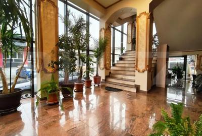 Spațiu comercial, de 326 mp, în Iosia