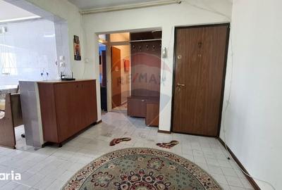 Apartament cu 4 camere în Titan - 1