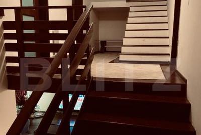 Casa tip duplex,6 camere,220mp,241mp teren,garaj,zona Unirea - 13