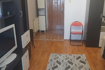 Garsonieră decomandată în Bartolomeu - 4