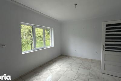 Casă cu 3 camere cu Teren 2200 Mp în Șișești - 7