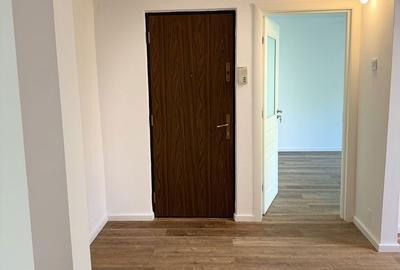 Apartament cu 2 camere decomandat în Rovine - 2