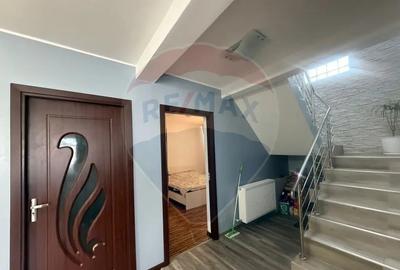 Casă cu 5 camere în Șimnicu de Sus - 6