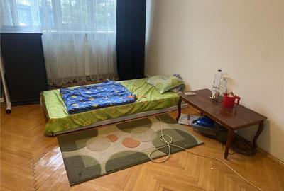 Apartament 4 camere , zona cetrala - Teatru Focsani ,123 mp - 2
