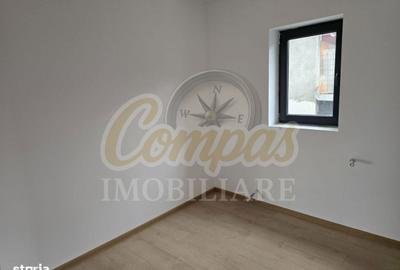 Apartament cu 3 camere în Piatra - 5