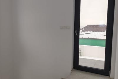 FARA COMISIOANE in Bolintin casa cu 5 camere P+1  asfalt curent 380v canal apa - 11