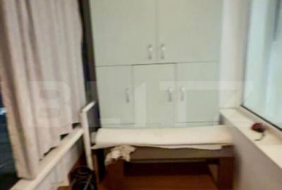 Apartament de 2 camere, 53 mp, etaj intermediar, zona Piata - 2