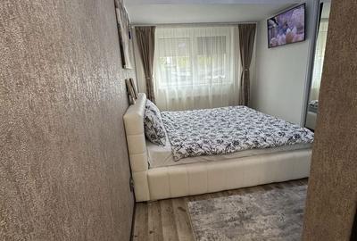 Apartament cu 4 camere decomandat în Central - 4