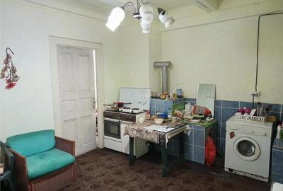 Casă cu 4 camere cu Teren 160 Mp în Anina - 20