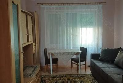 Inchiriez garsoniera in zona centrala - 1