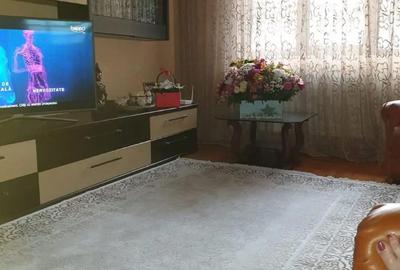 Casă cu 4 camere cu Teren 1800 Mp în Podari - 4