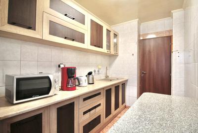 Apartament cu 4 camere decomandat, mobilat în Drumul Taberei - 18