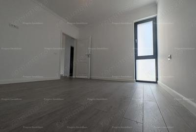 Casă cu 4 camere în Central - 15