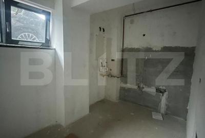Apartament cu 2 camere decomandat în Valea Rosie