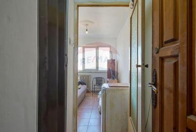 Garsonieră în Tractorul - 4