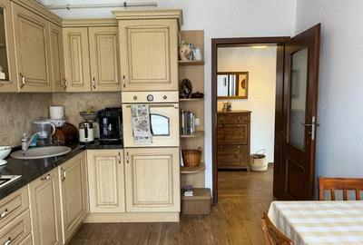 Apartament cu 4 camere decomandat în Sânpetru - 3