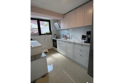 Casă individuală cu 5 camere cu Canalizare în Domenii - 8