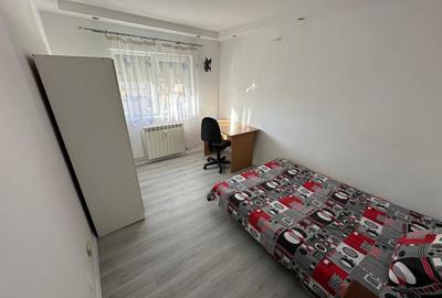 Apartament 3 camere, 80 mp, cartier Rovine, zona Sucpi Apartament 3 camere, 80 mp, cartier Rovine, zona Sucpi - 4