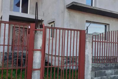 Spațiu comercial, de 240 mp, în Central