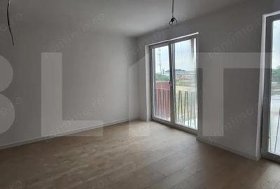 Apartament cu 3 camere semidecomandat în Mehala - 1