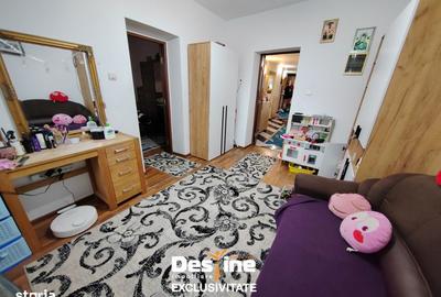 Casă cu 5 camere cu Canalizare în Central - 8