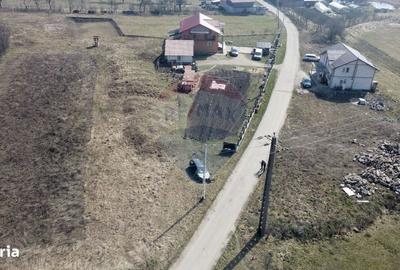 Teren de 3041 mp, în Aghireșu - 4