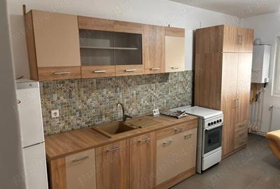 Apartament 2 camere de vanzare Zona Bro?teni Aleea Sporturilor 55 mp | Renov at, mobila Apartament 2 camere de vanzare Zona Bro?teni Aleea Sporturilor 55 mp | Renov at, mobila - 9