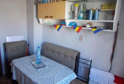 Casă cu 5 camere în Ronaț - 3