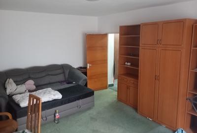 Garsonieră decomandată în 13 Septembrie - 14