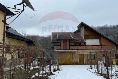 Casă / Vilă cu 6 camere de vânzare - 3