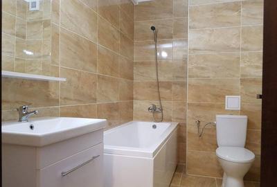 Apartament cu 2 camere decomandat în Exterior Vest - 3